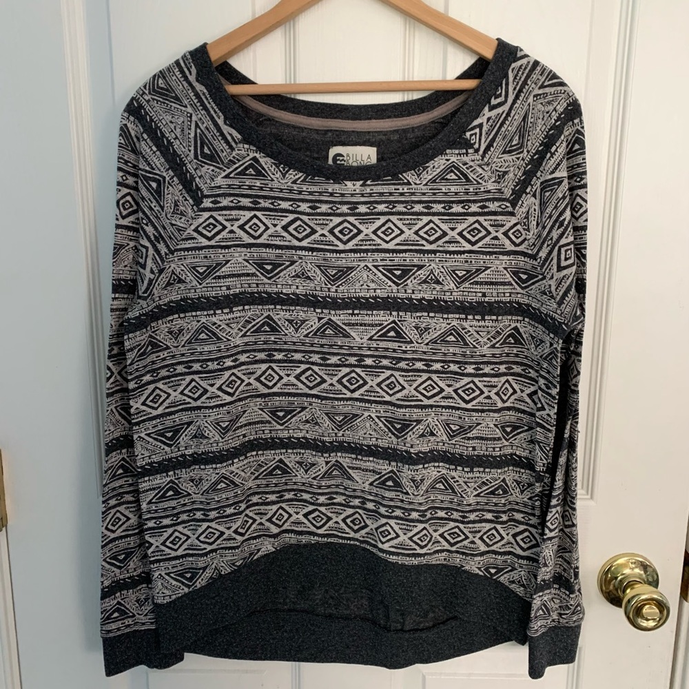 BILLABONG patterned long sleeve